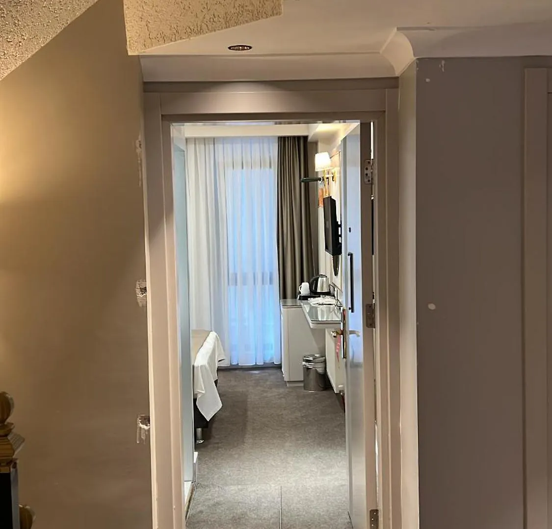 Espoir Hotel Istambul 3*,